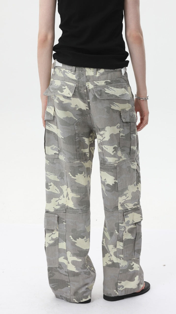 Camo Carpenter Jeans