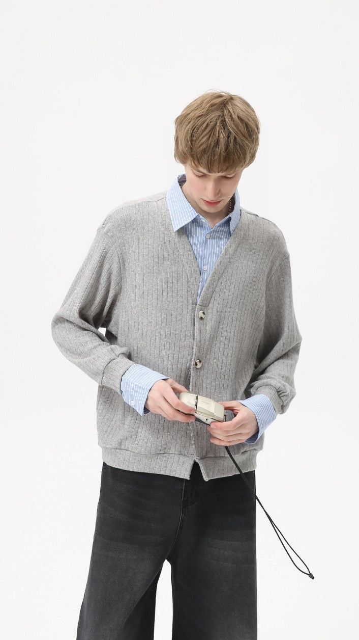 Contrast V-Neck Knit